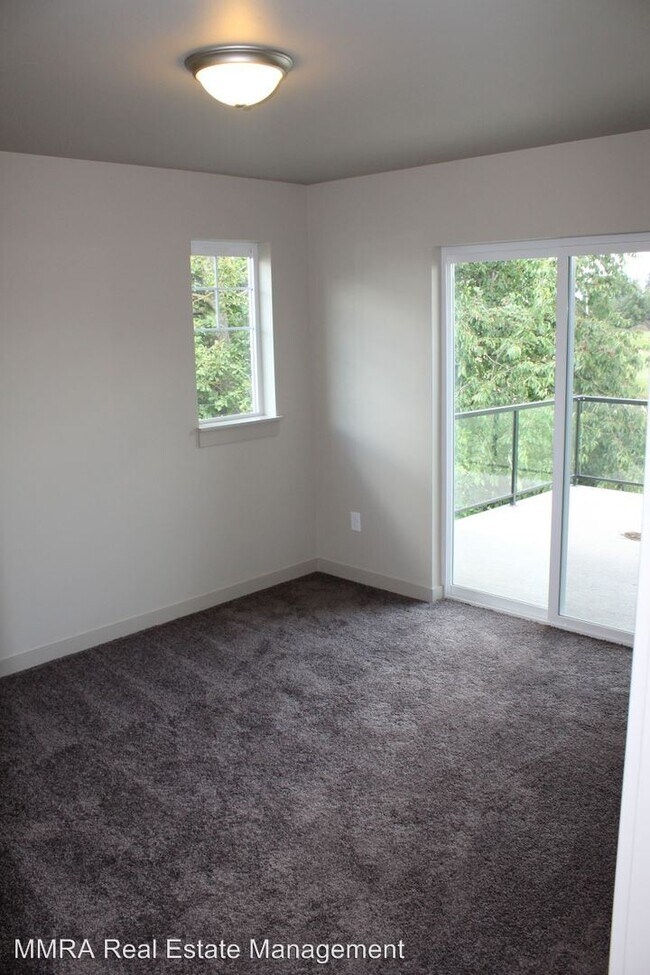 Foto del edificio - 2200 Greenview Cir