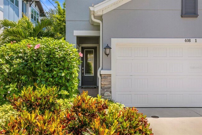 Building Photo - 408 S Matanzas Ave