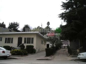 Foto principal - 2749 Griffith Park Blvd