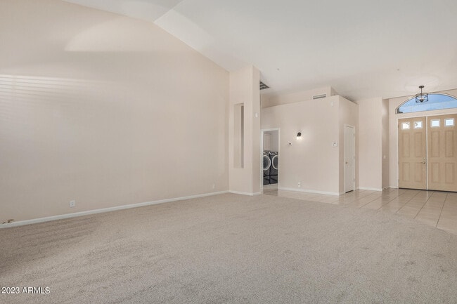 Building Photo - 9560 E Rockwood Dr