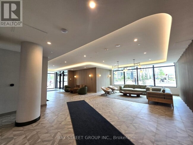 Building Photo - 5 Quarrington Ln