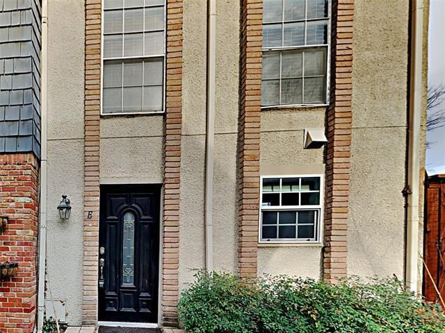 Building Photo - 3627 Dickason Ave
