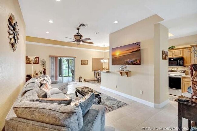 Building Photo - 5519 Pebble Brook Ln
