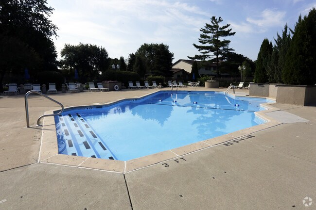 Piscina - Courts of the Falling Waters