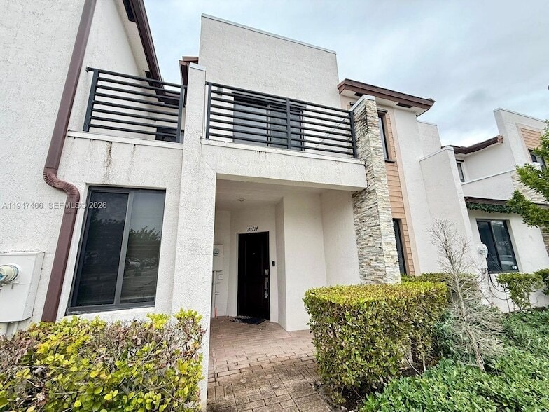 Photo - 20714 NE 5th Ct Unit 20714