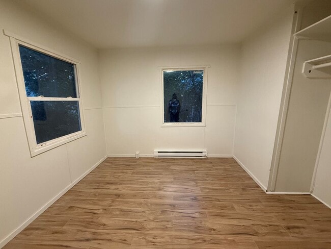 Building Photo - Now renting 2 bedroom House