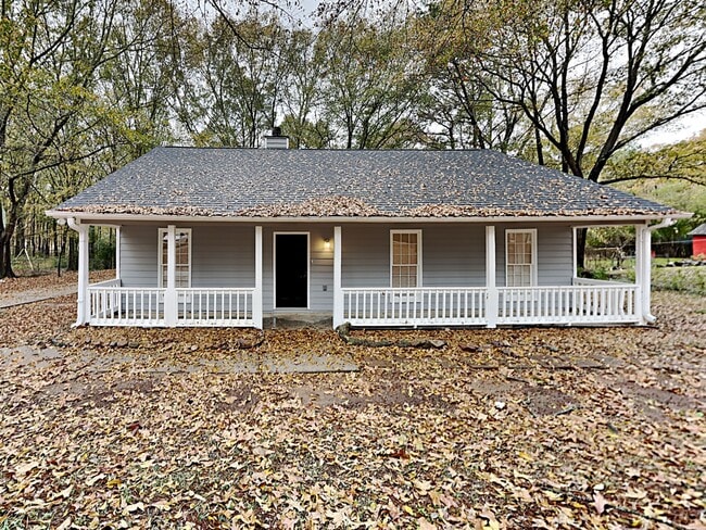 Building Photo - 440 Cowan Rd