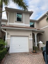 Building Photo - 12426 SW 125th Terrace