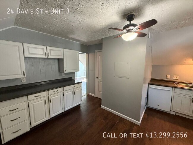 Foto del edificio - 24 Davis St