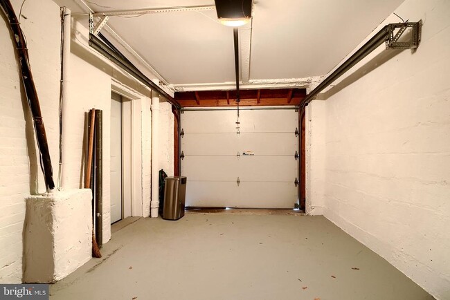 Building Photo - 3222 O'Donnell St