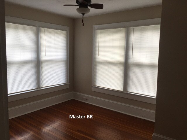 BEDROOM 1 - 1400 Glade St