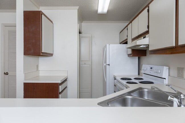 Foto del edificio - Prime Location!