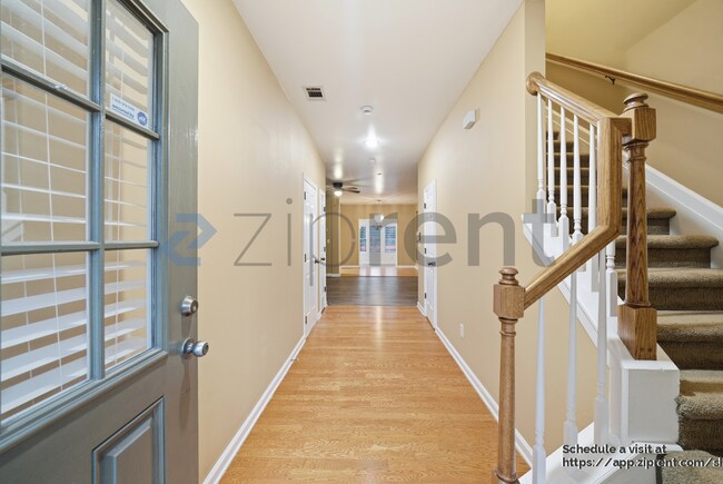 Foto del edificio - 1729 Ridenour Pkwy NW