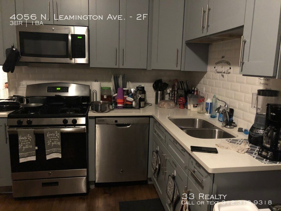 Primary Photo - 4056 N Leamington Ave