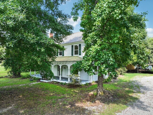 Foto del edificio - 2529 Kings Creek Rd