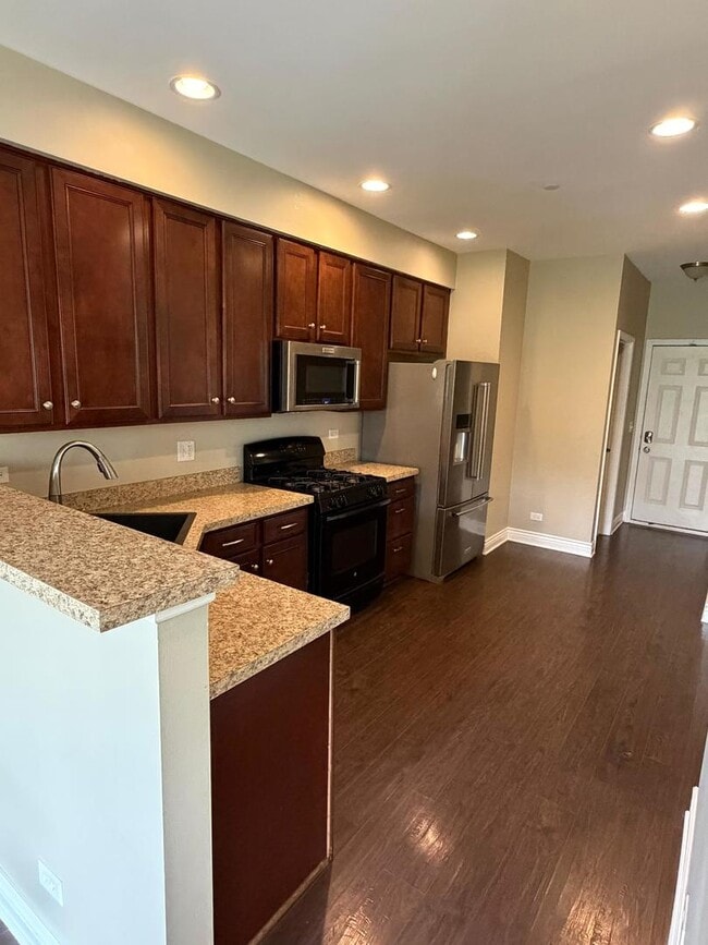 Building Photo - 9911 Williams Dr