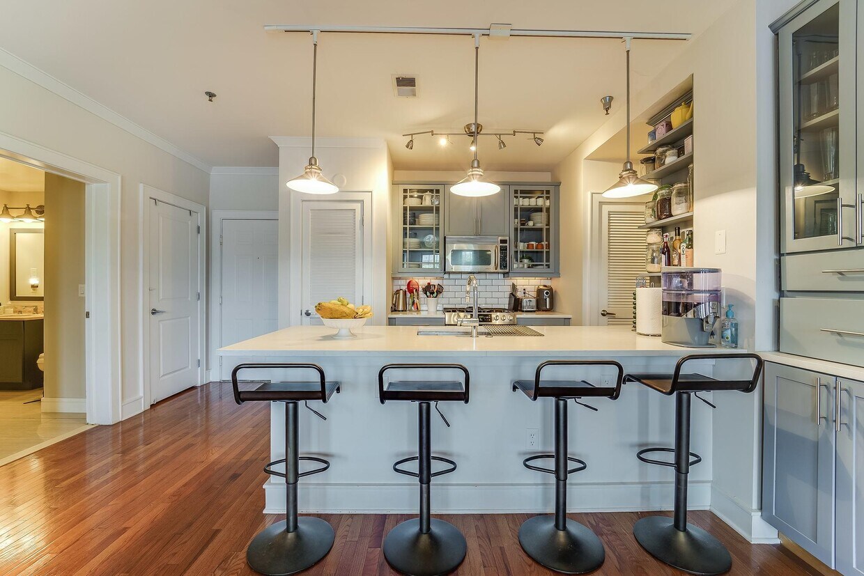 Foto principal - 904 Jefferson St