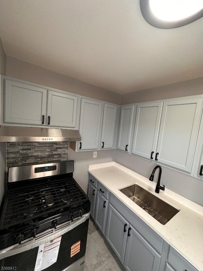 Foto del edificio - 916 Stuyvesant Ave.