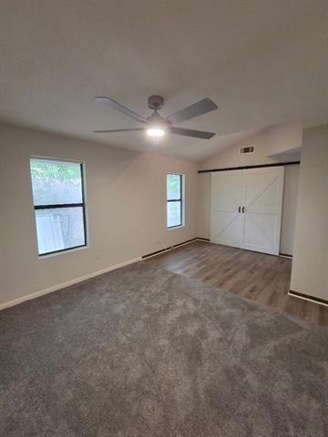 Foto del edificio - 8109 Tinsley Ln