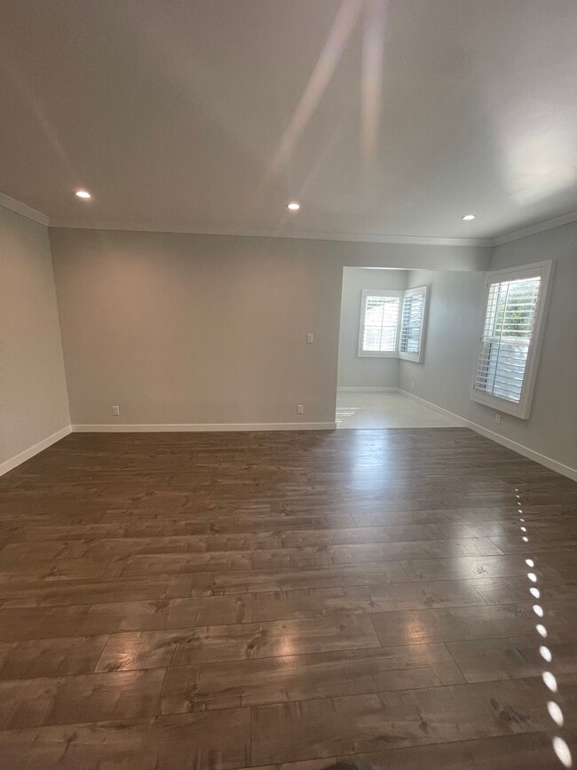 Building Photo - 5410 Packard St