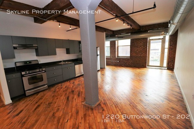 Building Photo - 1220 Buttonwood St