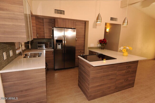 Foto del edificio - 1320 Bethany Home Rd