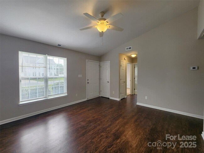 Foto del edificio - 4250 Barley St SW