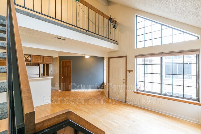 Building Photo - 5908 Gunbarrel Ave