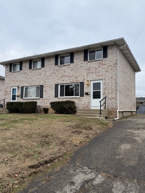 Building Photo - 3402 Beachworth Dr