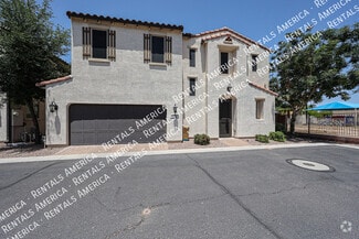 Building Photo - 1930 S Sycamore Pl
