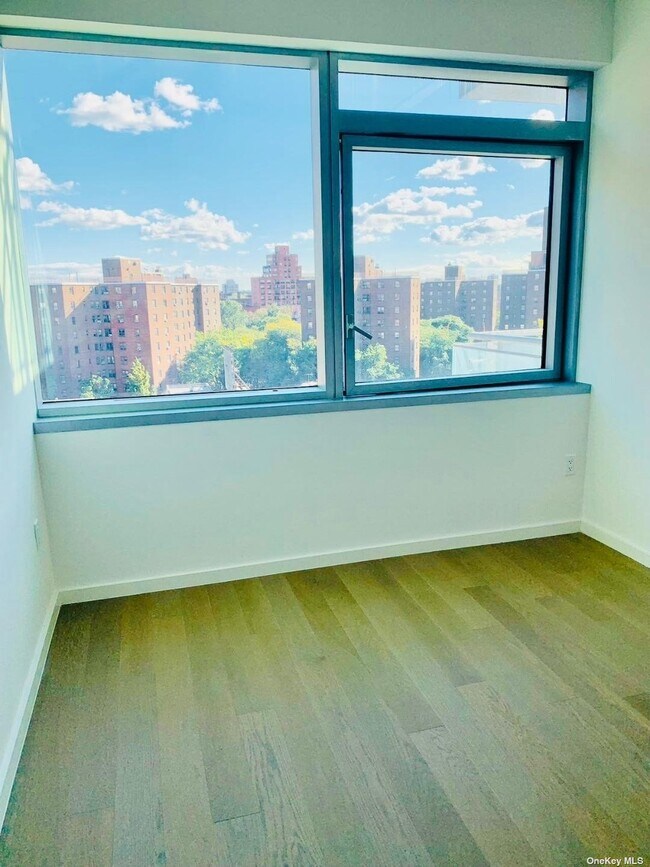 Foto del edificio - 133-27 39th Ave