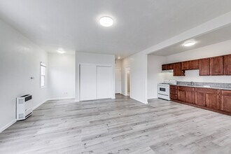 Building Photo - 1454 36th Ave