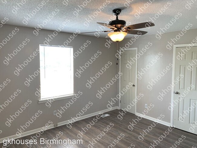 Foto del edificio - 4 br, 2.5 bath House - 922 Chinchona Dr