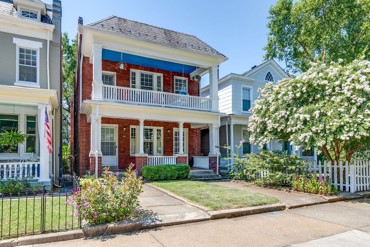 Photo - 3151 Floyd Ave