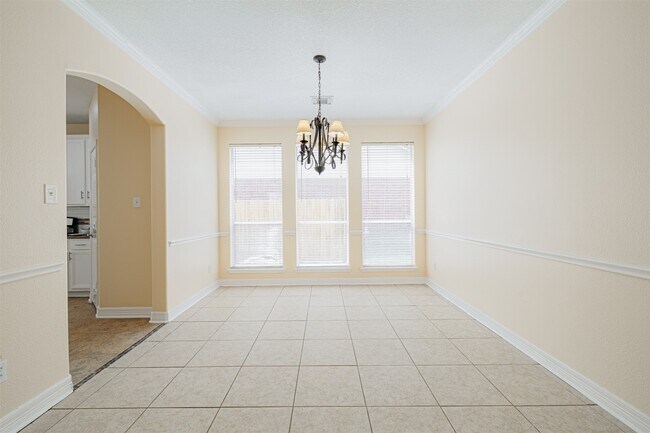 Foto del edificio - 8510 Brighton Lake Ln