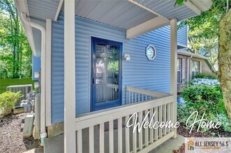 Building Photo - 6092 Cedar Ct
