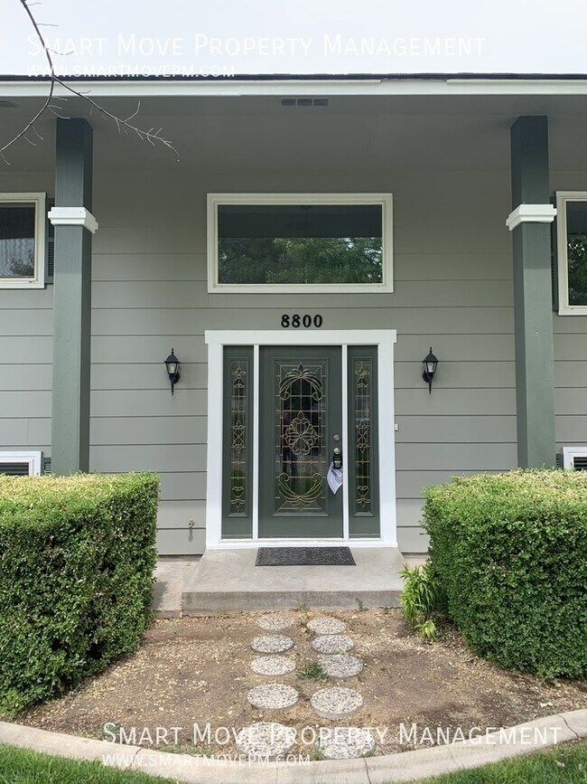 Foto del edificio - 8800 Craydon Dr