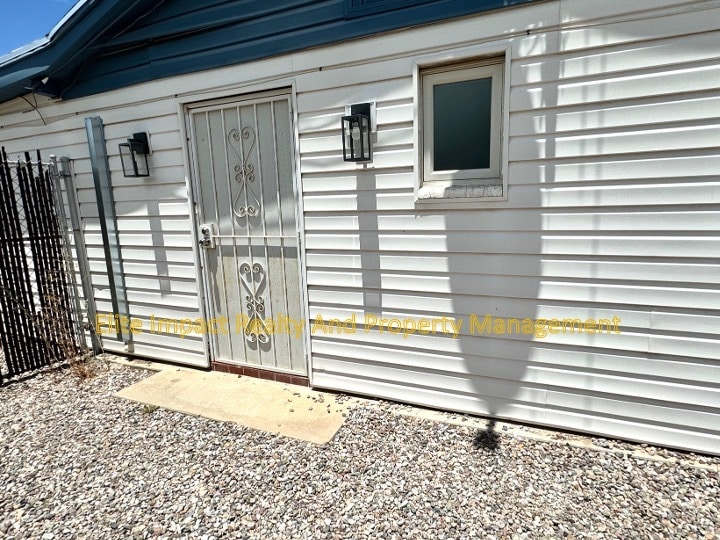 Primary Photo - 2637 N Wilson Ave