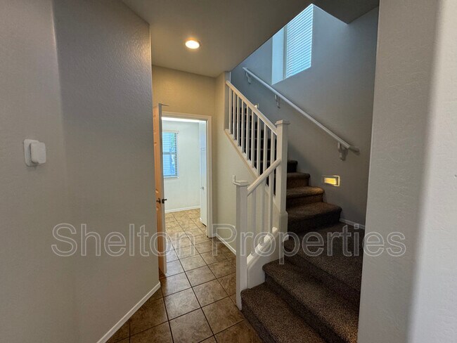 Foto del edificio - 2539 N 149th Ave