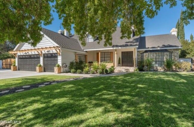 Building Photo - 2729 Parton Cir