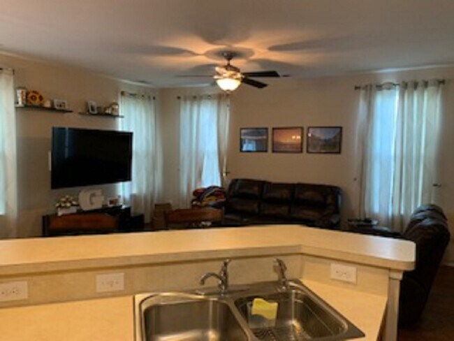 Building Photo - 109 Eagleview Terrace