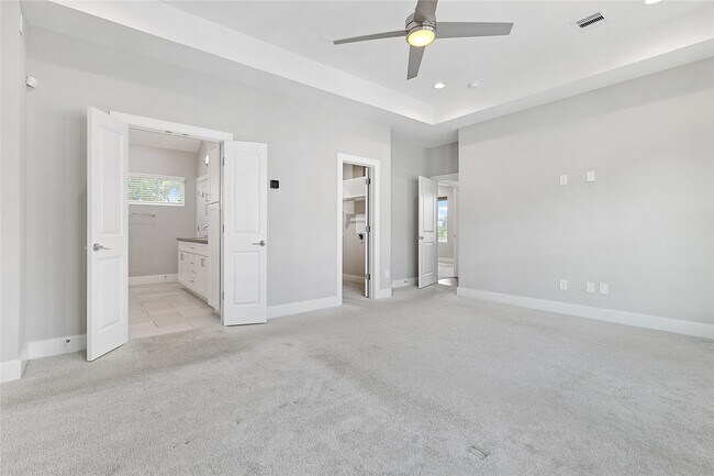 Foto del edificio - 1222 Upton St