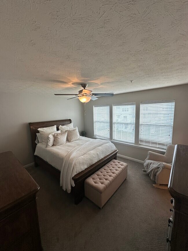 Foto del edificio - 23 Truman Cir