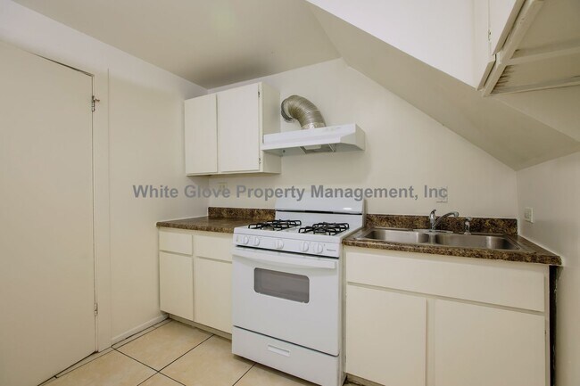 Foto del edificio - 710 W Highland St