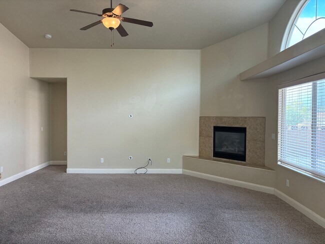 Foto del edificio - Charming 3 bed 2 bath home!