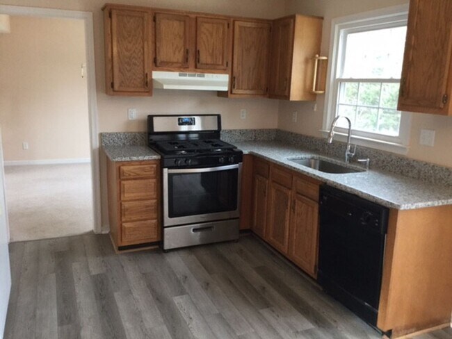 Foto del edificio - 3 bed 2.5 bath Short Pump Area
