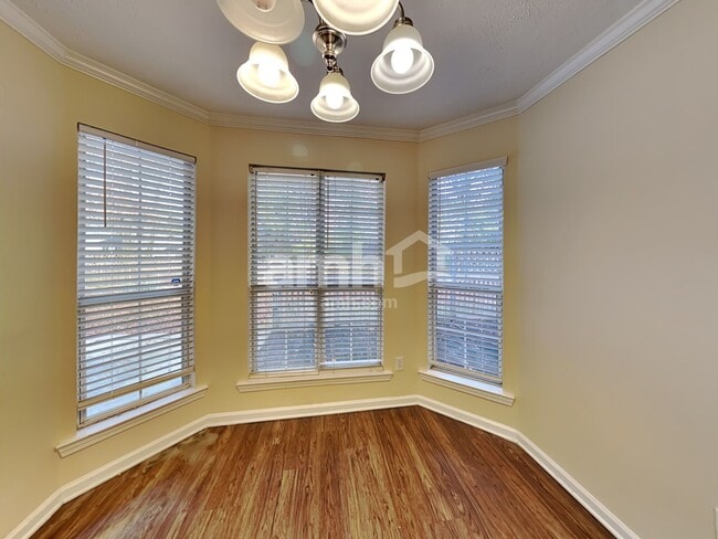 Foto del edificio - 515 Chaseridge Dr