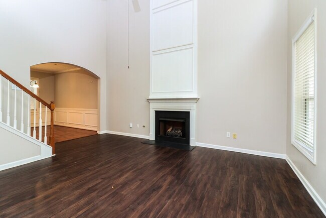 Foto del edificio - 109 Diamond Ridge Ave