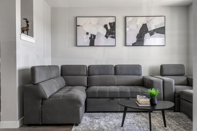 Photo du bâtiment - 850 Cornerstone Way NE