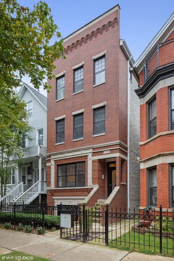 Primary Photo - 3746 N Clifton Ave